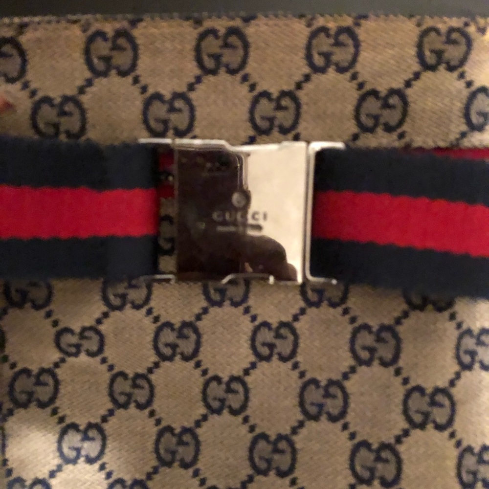Gucci fanny pack
